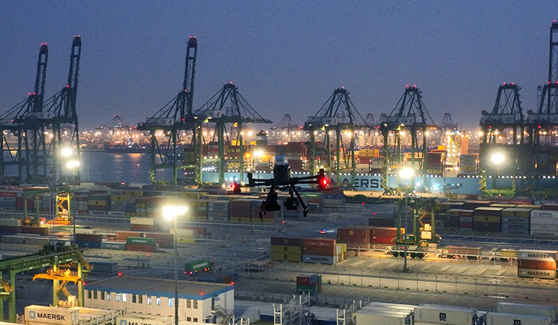 消防無人機(jī)：多樣化應(yīng)用在緊急救援中顯神通